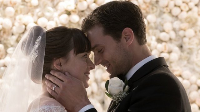<p>
	<em>Снимка: Fifty Shades Facebook page</em></p>
