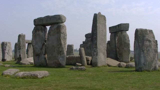 <p>
	Стоунхендж е един от най-старите обекти на световното наследство на ЮНЕСКО във Великобритания. <em>Снимка: www.freeimages.com</em></p>
