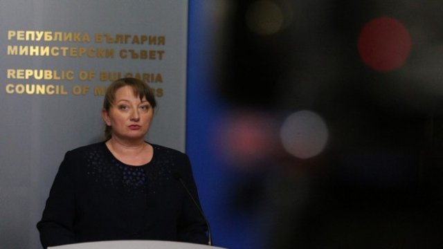 <p>
	Деница Сачева <em>Снимка: БГНЕС</em></p>
