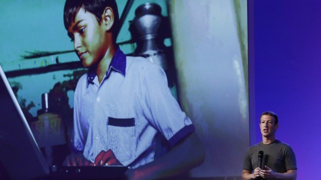 <p>
	Марк Зукърбърг. <em>Снимка: архив Ройтерс</em></p>
