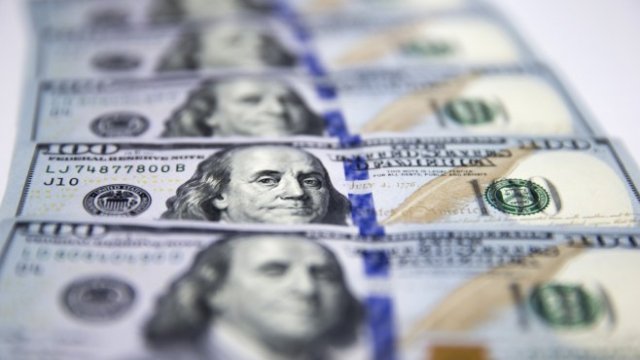 HSBC очаква по-силен долар за по-дълго време