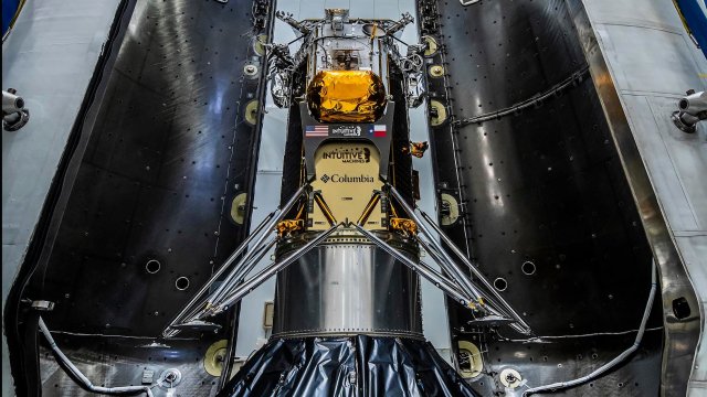 Снимка: Intuitive Machines и SpaceX и 