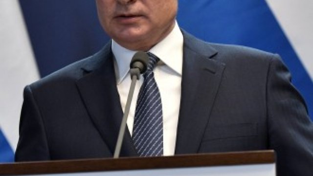 <p>
	<em>Владимир Путин. Снимка: Архив на Ройтерс</em></p>
