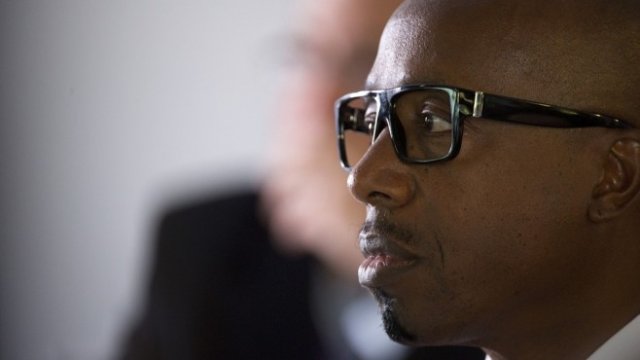 <p>
	MC Hammer. <em>Снимка:&nbsp;David Paul Morris/Bloomberg</em></p>
