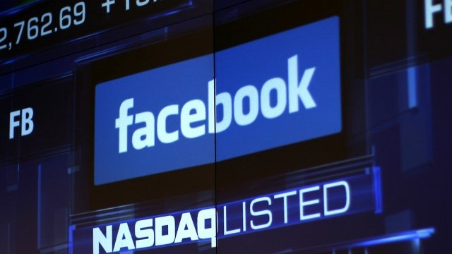 <p>
	Еуфорията бързо се превърна в паника и от 38 долара акциите на Facebook се сринаха до 19. Снимка: Ройтерс</p>
