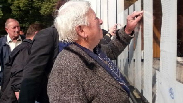 <p>
	<em>Граждани на Община Перник досега са подали близо 6 500 молби за обезщетения заради нанесени щети по жилищата. Снимка: БТА</em></p>
