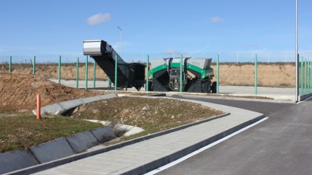 <p>
	<em>Новото депо за отпадъци в Плевен. Снимка: общината</em></p>
