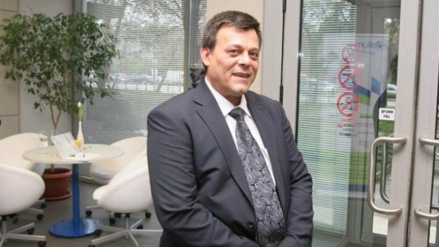 <p>
	Владимир Буюклиев: В електронната търговия се вмъква нов начин на плащане &ndash; чрез CellumPay. <em>Снимка: личен архив</em></p>
