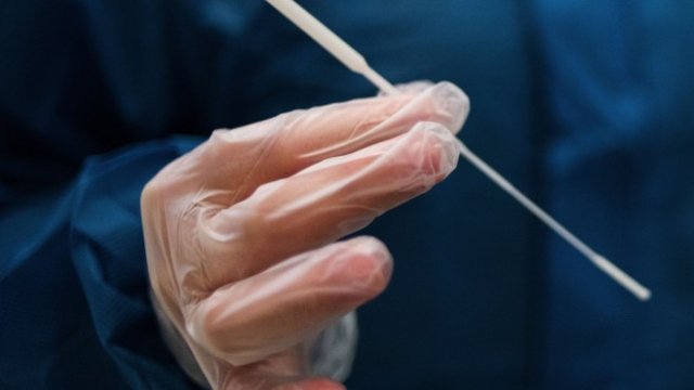 България с негативен рекорд от 436 новозаразени от Covid-19 за ден