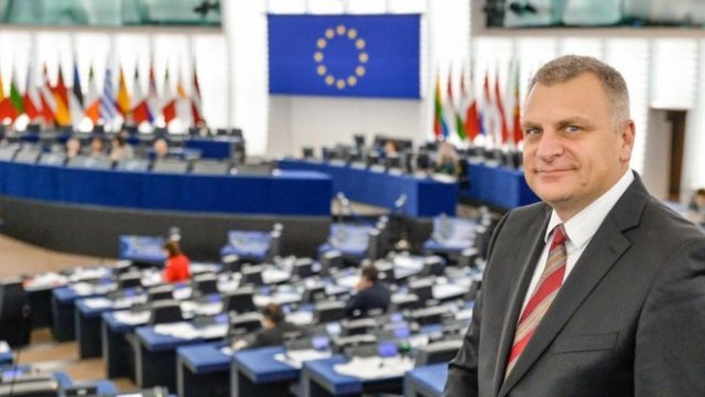 <p>
	Петър Курумбашев. <em>Снимка:&nbsp;Екипът на Петър Курумбашев</em></p>
