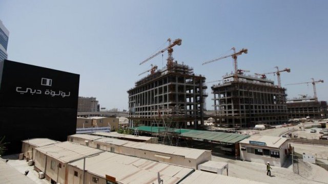 <p>
	Пазарът на имоти в Дубай набра скорост след срива през 2008 г. и последвалата дългова криза в строителния сектор.<em> Снимка: Ройтерс</em></p>
