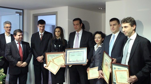 <p style="text-align: justify;">
	Наградените. <em>Снимка: БТА</em></p>
