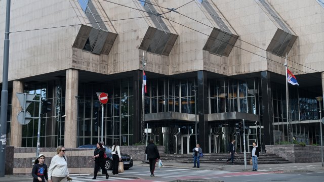 Сградата на централната банка в Белград. Снимка: Bloomberg