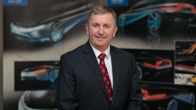 <p>
	Фил Кънингам,&nbsp;старши вицепрезидент &bdquo;Стратегия, сливания и придобивания&ldquo; във Varroc Lighting Systems. <em>Снимка: VLS</em></p>
