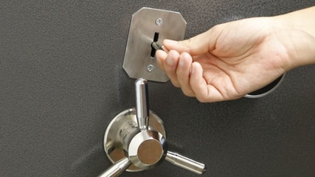 <p>
	<em>Снимка: Олег Попов, Investor Media Group</em></p>
