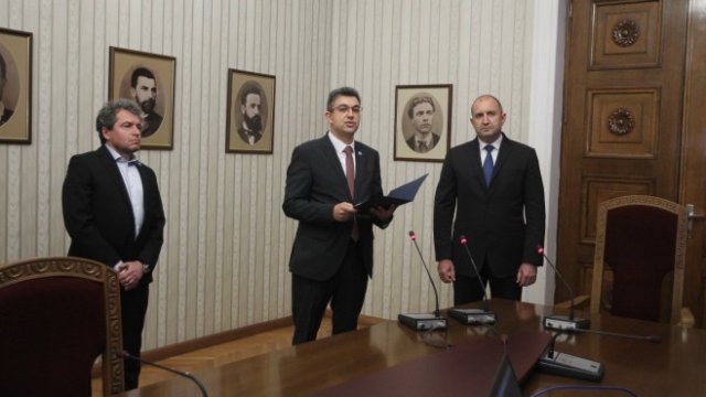 <p>
	<em style="color: rgb(102, 102, 102); font-family: Arial, non-serif; font-size: 14px; text-align: center;">Снимка: Димитър Кьосемарлиев, Investor Media Group</em><br />
	&nbsp;</p>
