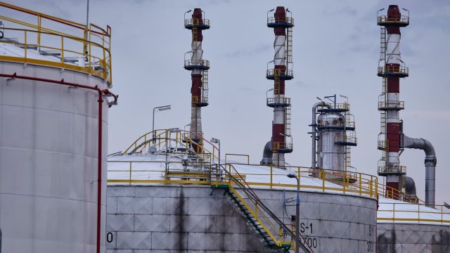 Съоръжение в петролна рафинерия. Снимка: Bloomberg L.P.