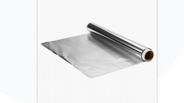 <p>
	Домакинско фолио Снимка: alcomet.bg</p>
