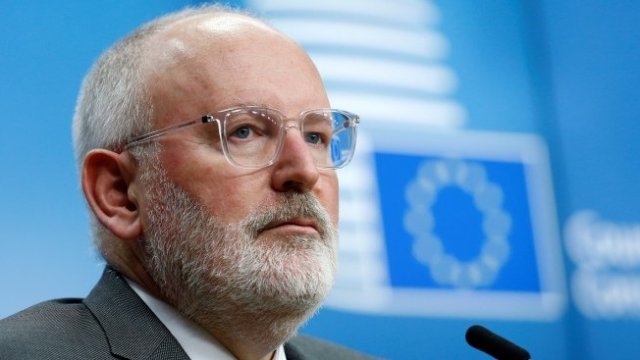 <p>
	Франс Тимерманс. <em>Снимка: Ройтерс</em></p>
