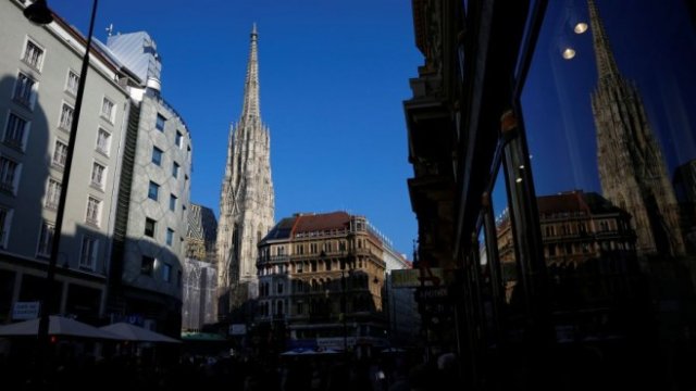 <p>
	<em>Снимка: архив Ройтерс</em></p>
