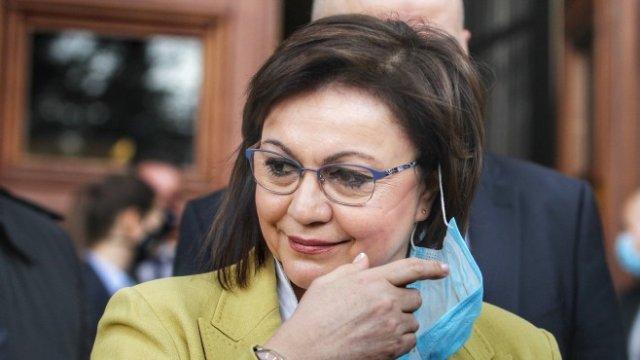 <p>
	<em>Корнелия Нинова. Снимка: Димитър Кьосемарлиев, Investor Media Group</em></p>
