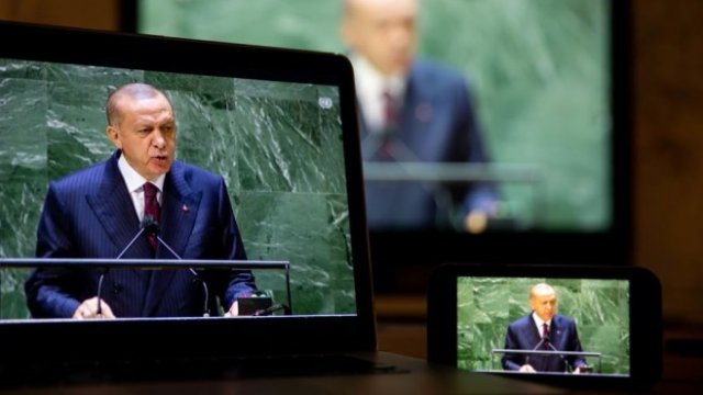 <p>
	Президентът на Турция Реджеп Тайип Ердоган по време на речта му на Общото събрание на ООН. <em>Снимка: Bloomberg LP</em></p>
