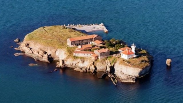 <p>
	<em>Снимка: anastasia-island.com</em></p>
