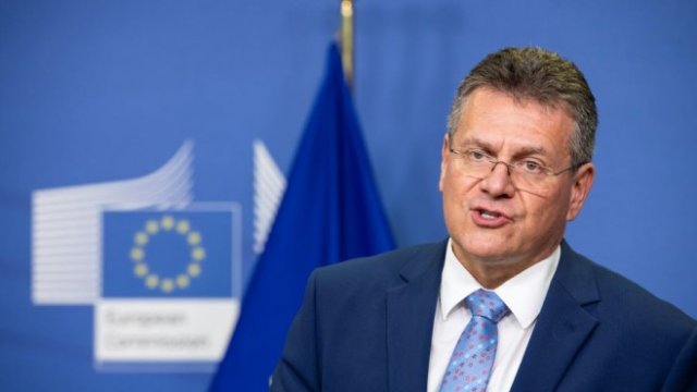 <p>
	Еврокомисарят Марош Шефчович. <em>Снимка: Европейска комисия</em></p>

