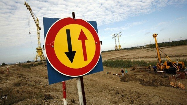 <p>
	Площадката на АЕЦ &quot;Белене&quot;. <em>Снимка: архив Ройтерс</em></p>
