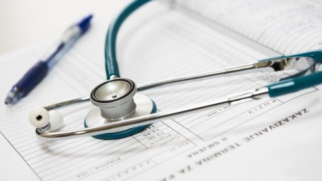 Здравният министър: Няма да се закриват отделения в Северозападна България