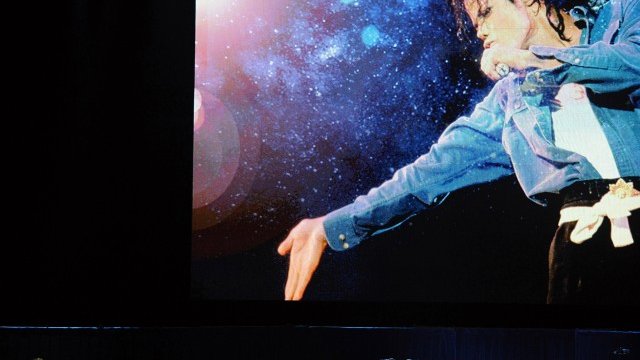 Майкъл Джексън отново е най-печелившата покойна знаменитост 