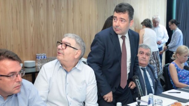 <p>
	Среща между Асоциацията на застрахователите (АБЗ) и журналисти.&nbsp;<em>Снимка: Димитър Кьосемарлиев, Investor Media Group</em></p>
