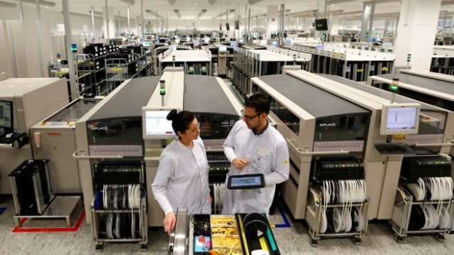 <p>
	<em>Снимка: Архоив Ройтерс</em></p>
