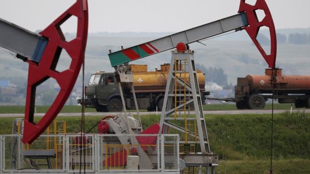 <p>
	Американските шистови производители продължават да се завръщат на пазара. <em>Снимка: Ройтерс</em></p>
