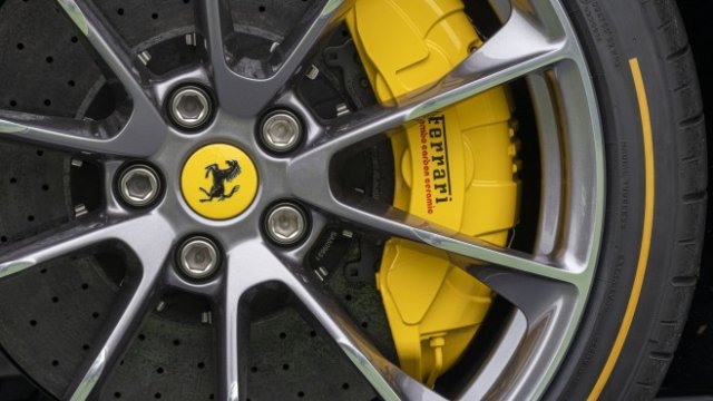 Ferrari: Никога няма да правим автономна кола 