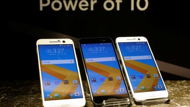 <p>
	HTC залага много на новия си флагман. <em>Снимка: Ройтерс</em></p>
