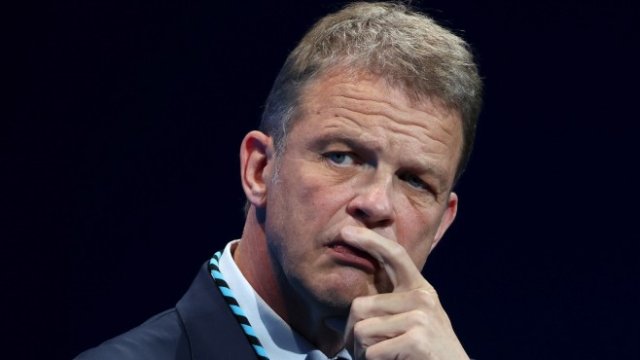 <p>
	Главният изпълнителен директор на Deutsche Bank AG Кристиан Зевинг.&nbsp;<em>Снимка: Bloomberg L.P.</em></p>
