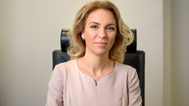 Петя Димитрова: Tрадиционното банкиране в клон няма да изчезне напълно