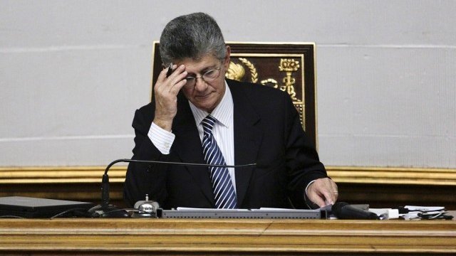 <p>
	Председателят на народното събрание&nbsp;Енри Рамос Алуп <em>Снимка: архив Ройтерс</em></p>
