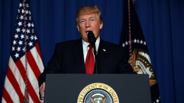 <p>
	Доналд Тръмп беше избран за президент след изборите в САЩ в края на миналата година. <em>Снимка: Архив Ройтерс</em></p>
