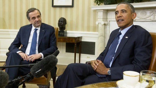 <p>
	Гръцкият премиер Андонис Самарас (вляво) се срещна с американския президент Барак Обама (вдясно) във Вашингтон. Снимка: Ройтерс</p>
