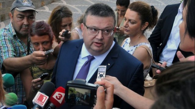 <p>
	Сотир Цацаров. <em>Снимка: БТА</em></p>
