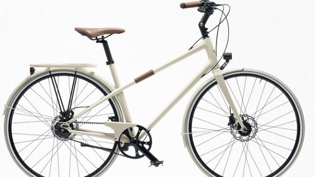 <p>
	<em>Les V&eacute;los d'Herm&egrave;s. Илюстрация:&nbsp;Hermes&nbsp;</em></p>
