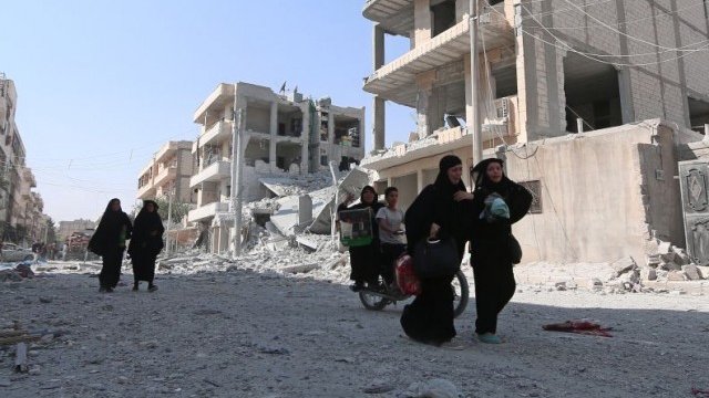 <p>
	През последните седмици сраженията в Алепо - крепост на бунта срещу сирийския президент Башар Асад, се ожесточават. <em>Снимка: архив, Ройтерс</em></p>
