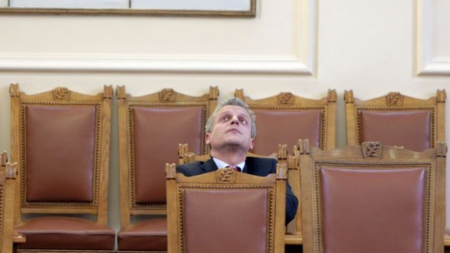 <p>
	Министърът на здравеопазването във втория кабинет на Бойко Борисов Петър Москов.<em> Снимка: БТА</em></p>
