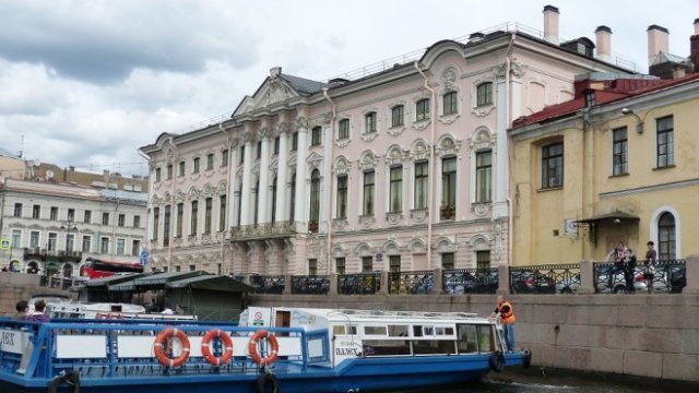 <p>
	<em>Санкт Петербург. Снимка: Pixabay</em></p>
