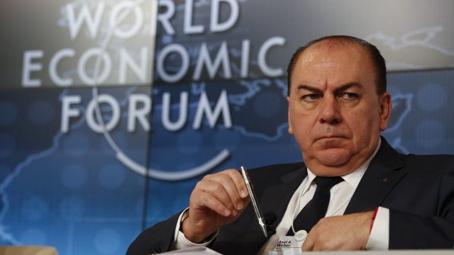 <p style="text-align: justify;">
	Аксел Вебер. <em>Снимка: архив, Ройтерс</em></p>
