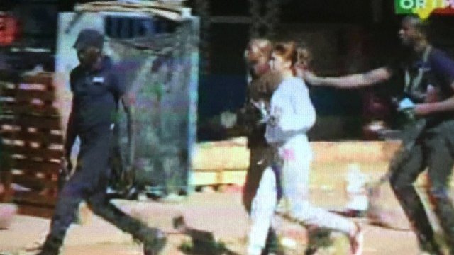 <p>
	Кадри от освобождаването на заложниците. Снимка: Ройтерс</p>
