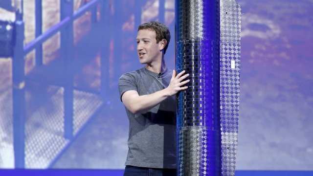 <p>
	Основателят и главен изпълнителен директор на Facebook Марк Зукърбърг. <em>Снимка: Ройтерс</em></p>
