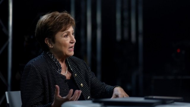 <p>
	Управляващият директор на Международния валутен фонд (МВФ) Кристалина Георгиева. <em>Снимка:&nbsp;Emily Macinnes/Bloomberg</em></p>
